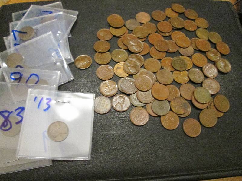lot 124 image: 99 Lincoln Wheat Pennies 1912 - 195...