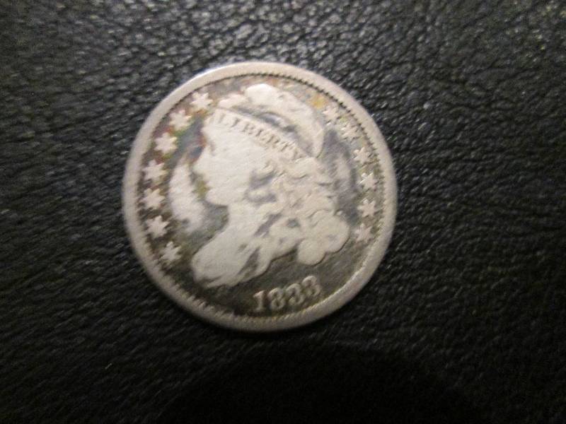 lot 145 image: 1833 Dime...