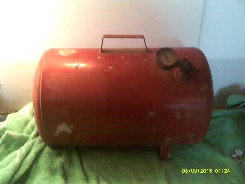 AIR TANK