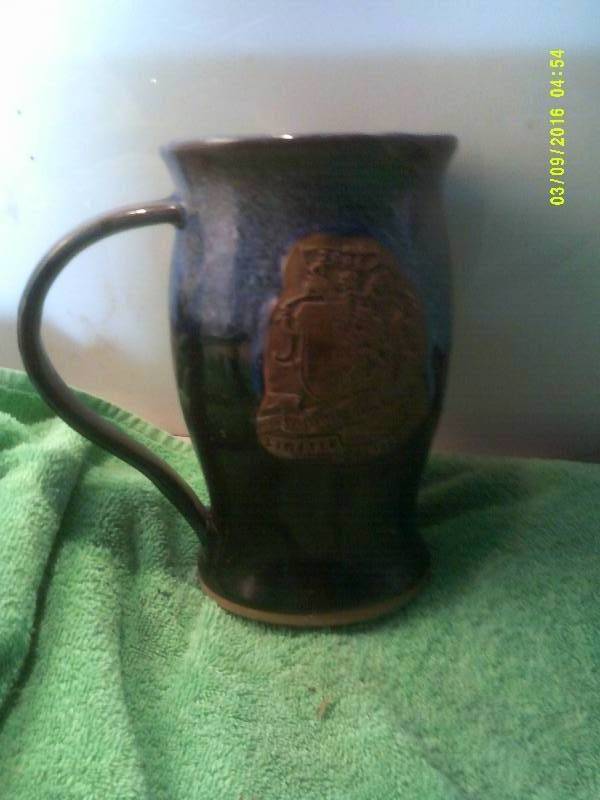 COLLECTIBLE MN CUP
