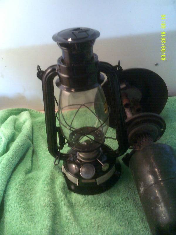 1 OIL LAMP 1 PROPANE LAMP