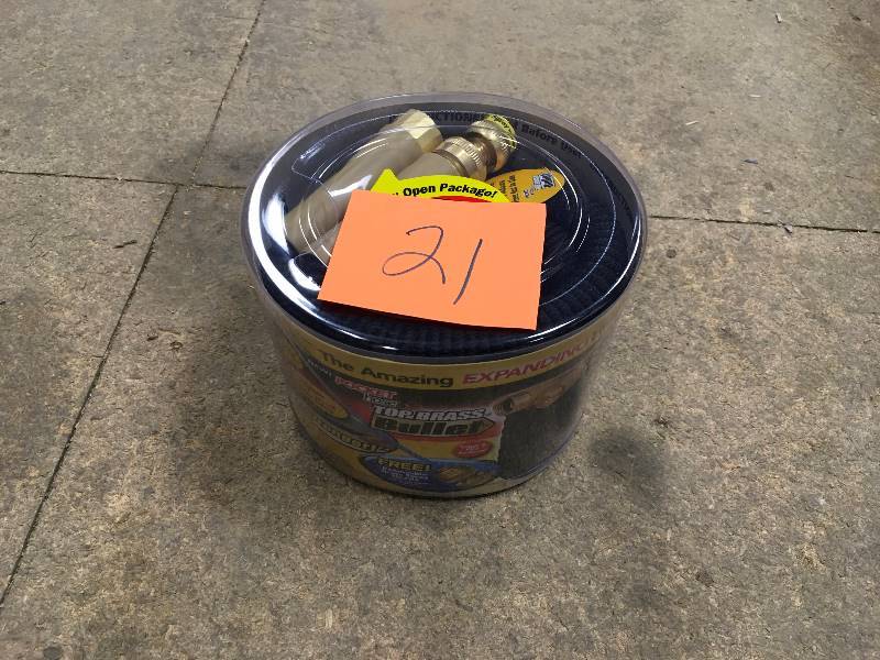 lot 21 image: Telebrands 50 Ft Black Pocket Hose New