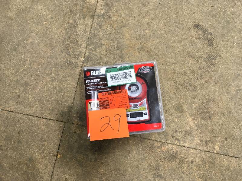 lot 29 image: Black & Decker Bullsye Auto Leveling Laser with AnglePro - Laser Measure - Laser Level  open box not used