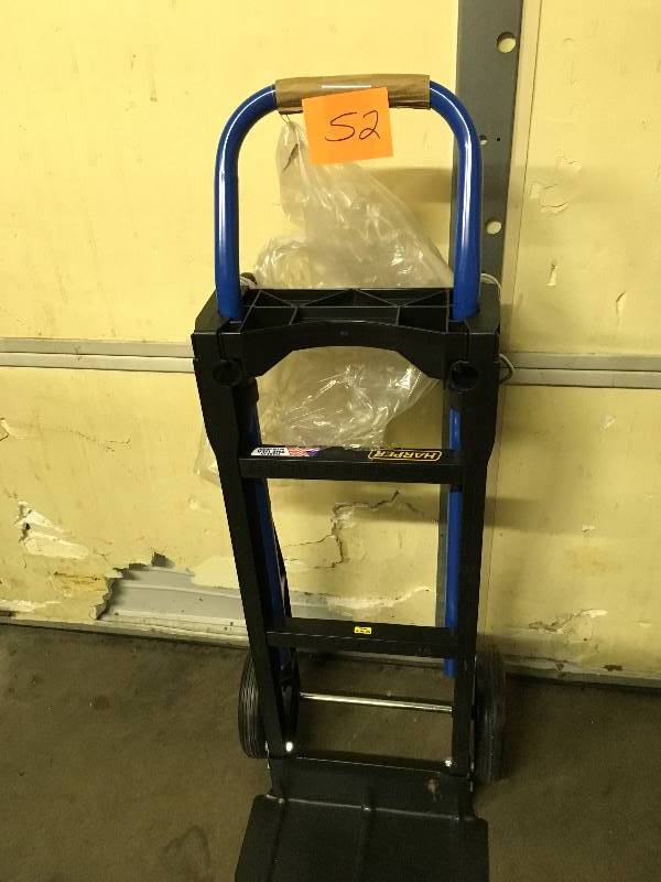 lot 52 image: Harper 300 lb. Capacity Lightweight 2-in-1 Convertible Hand Truck not used