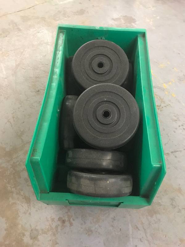 LOT OF HARD RUBBER WHEELS