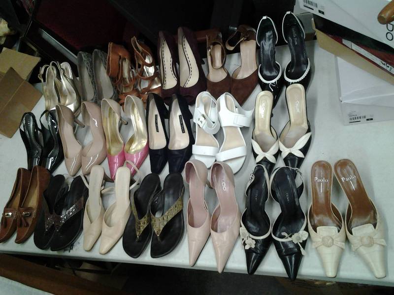 Lot Of Ladies Shoes Size 8-8-12