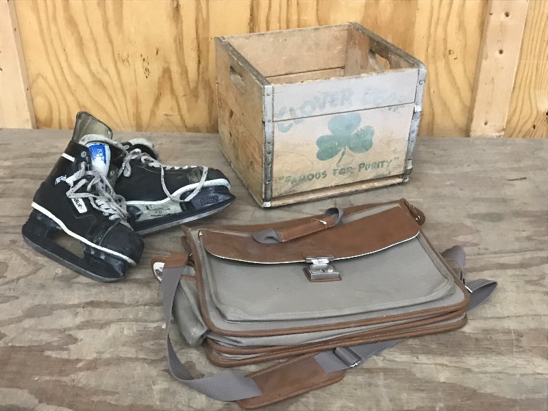 lot 28 image: Lot Of MN Timberwolves Breifcase, ...