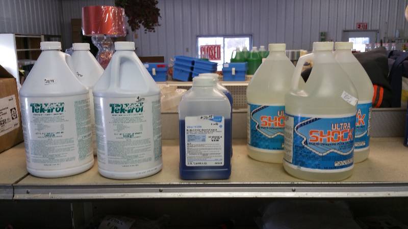 lot 22 image: Tek-Trol, Ultra Shock Pool Chlorine, Virex II Disinfectant Cleaner