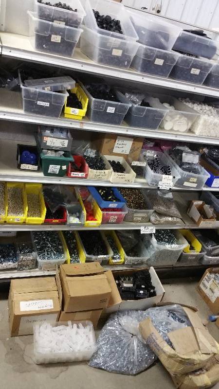 lot 31 image: Caps, Mounts, Bumpers, Chains, Clips, etc.