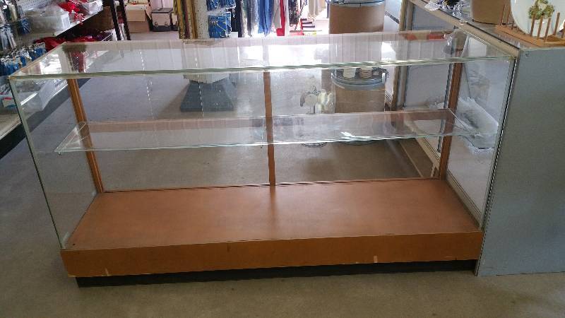 lot 2 image: Glass Display Counter  Case