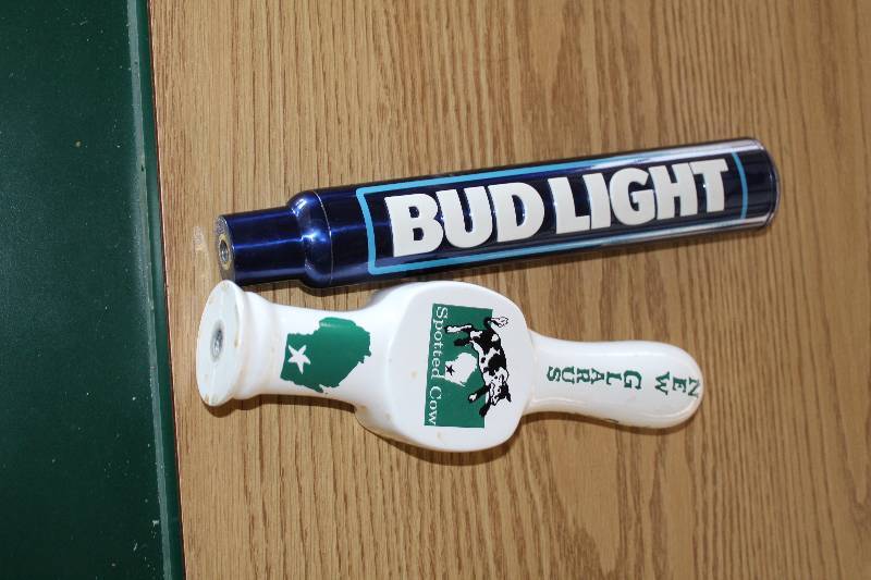 lot 25 image: Lot of (2) Beer Taps - Bud Light, New Glarus