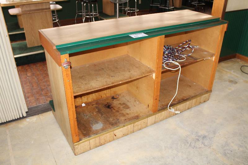 lot 48 image: Rolling Counter Bar