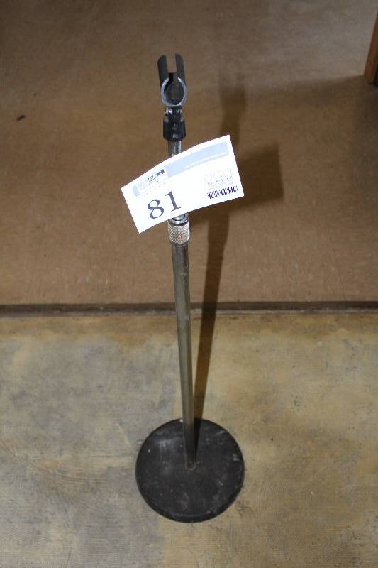 lot 81 image: Microphone Stand