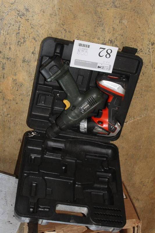 lot 82 image: Lot of (2) Black & Decker Cordless Drills w Batteries, Case