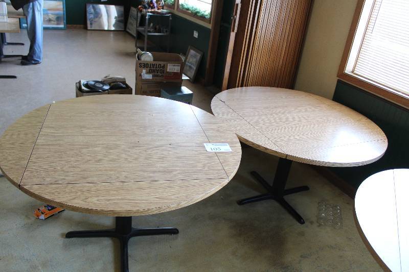 lot 105 image: Lot of (2) Tables