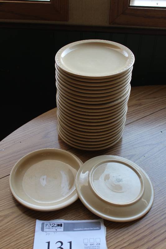 lot 131 image: Lot of (25) Buffalo China Caf 7in. Plates