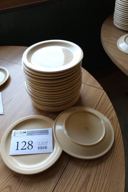 lot 128 image: Lot of (18) Buffalo China Caf 8.5in. Plates