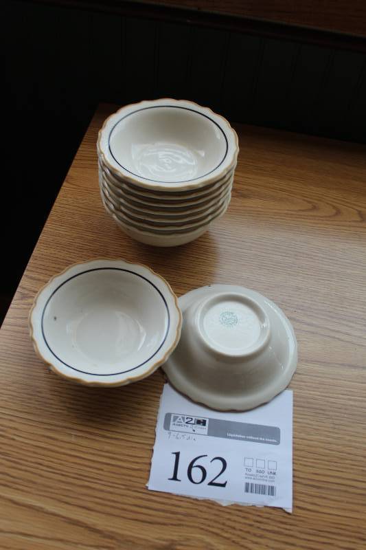 lot 162 image: Lot of (9) Syracuse China 6.5in. Bowls