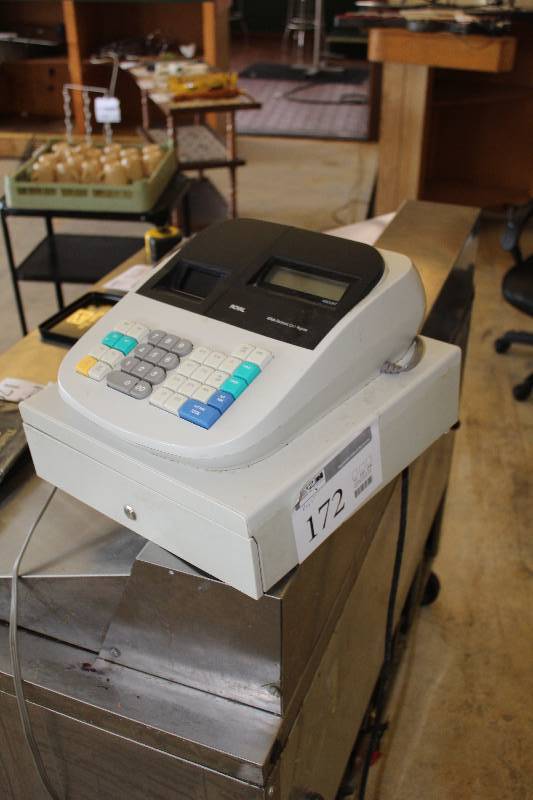 lot 172 image: Cash Register