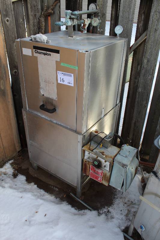 lot 16 image: NSF Commercial Dishwasher