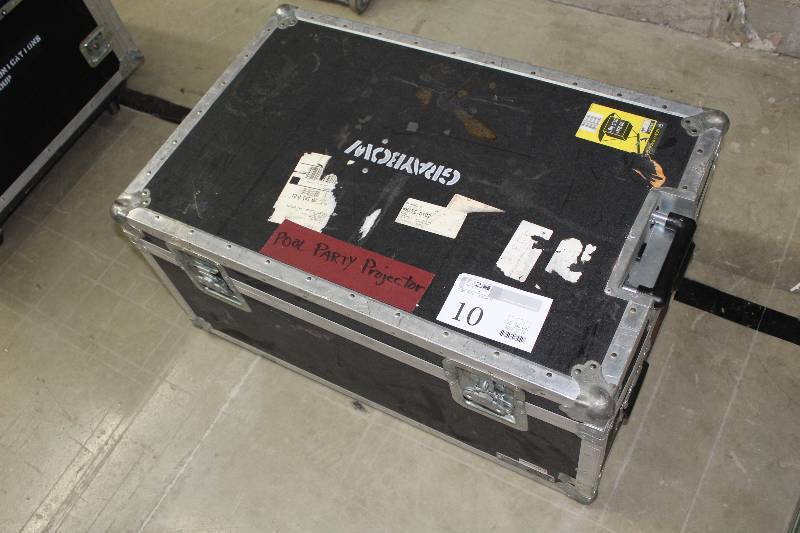 lot 10 image: Pro AV Projector w Road Case