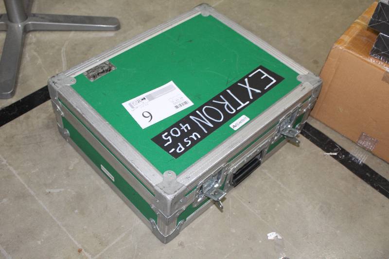 lot 9 image: Extron USP 405 w Road Case