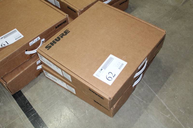 lot 62 image: Lot of (2) Shure ULXS4 Microphone Systems