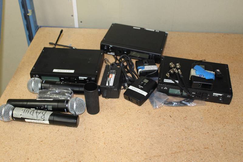 lot 72 image: Parts For Repair - Microphones, Shure ULXS4, Cables, And More