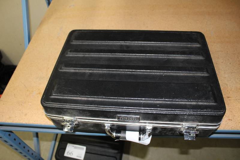 lot 90 image: Silicon Optics Image AnyPlace Rack-Mount Player w Hard Case