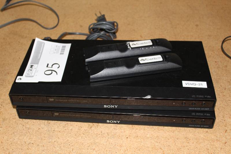 lot 95 image: Lot of (2) Sony Progressive Scan DVD Players w Remote Controls