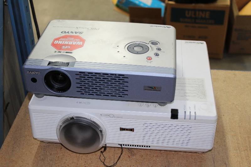 lot 119 image: Lot of (2) Projectors - Sanyo, Eiki