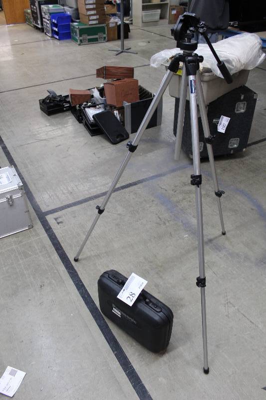 lot 28 image: Panasonic AG-188 VHS Movie Camera w Hard Case, Tripod, Manual