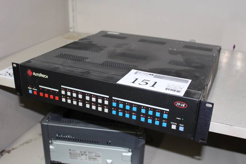 lot 151 image: AutoPatch Rack-Mount 1Y-16 16-Port Matrix