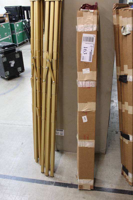 lot 163 image: Lot of (4) Draper Easel Stands