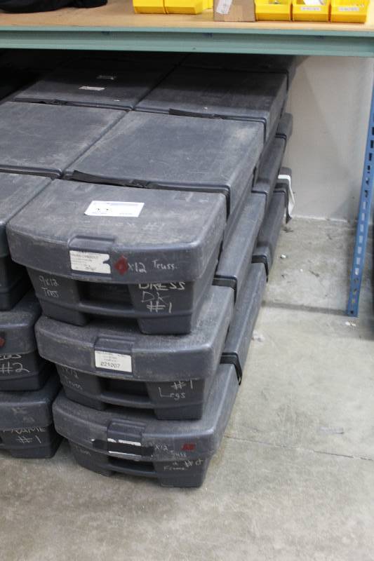 lot 22 image: Draper Commercial 3-Piece 9x12ft. Truss Cinefold Screen & Frame, Dress Kit, Legs w Carry Cases