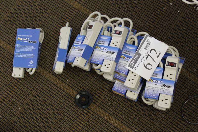 lot 672 image: Lot of (15) Power Strips