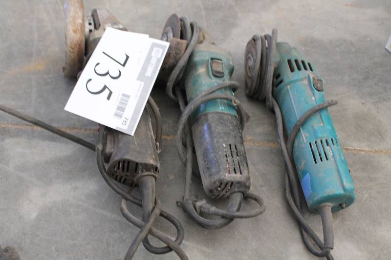 lot 735 image: Lot of (3) Corded Polishers - Makita, Metabo