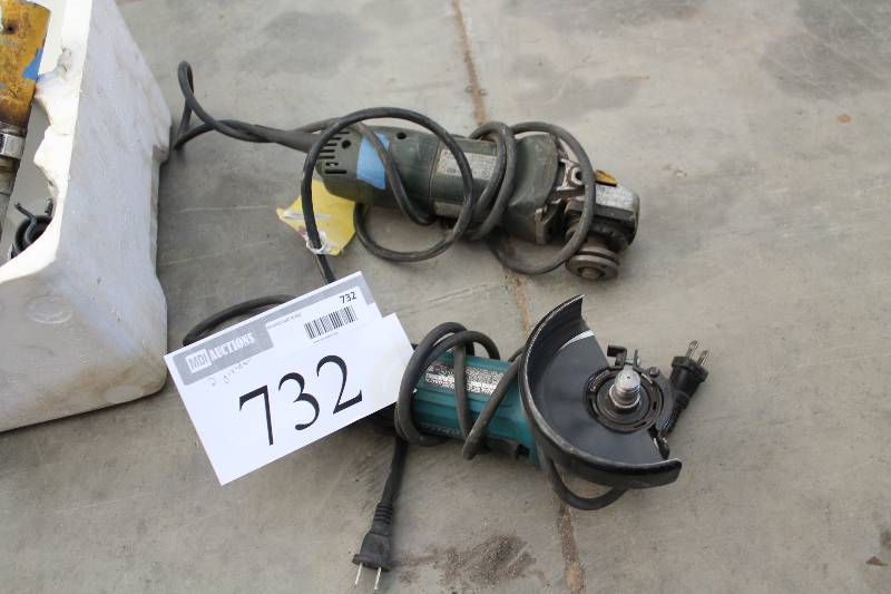 lot 732 image: Lot of (2) Corded Grinders