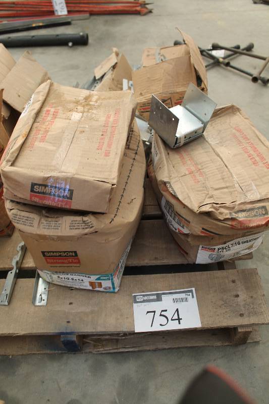 lot 754 image: 12 Pallet Lot of Hardware - Simpson StrongTie Fasteners, Sheathing Clips, And More