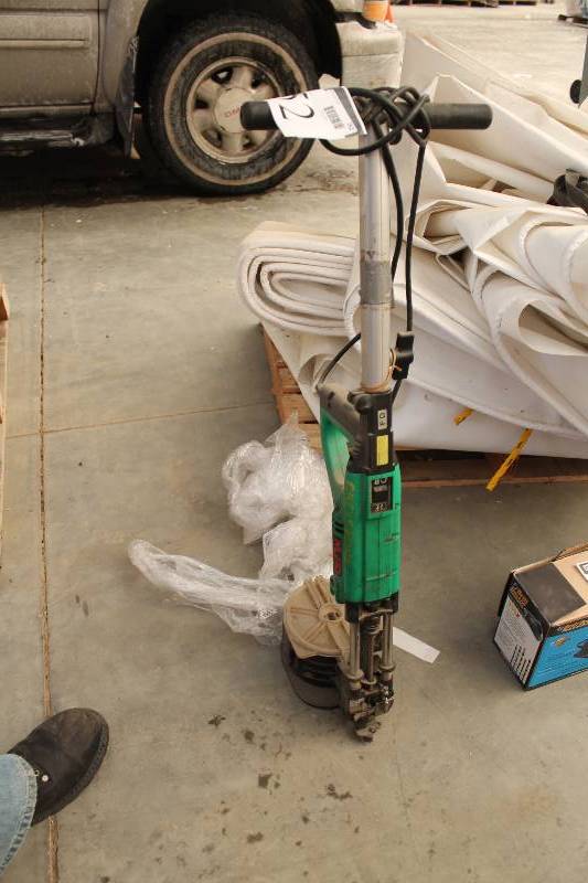 lot 752 image: Muro Vislider Screw Driver