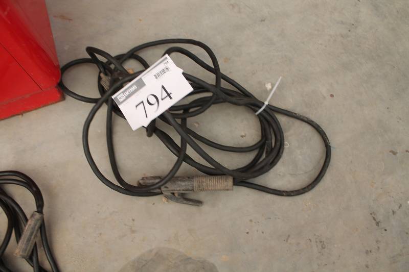 lot 794 image: Welder Cables