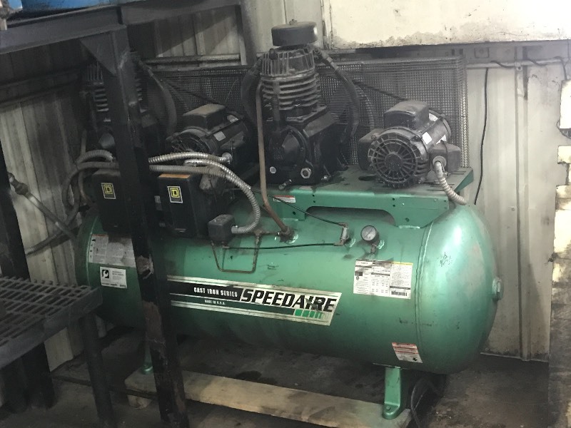 SpeedAire Commercial Air Compressor