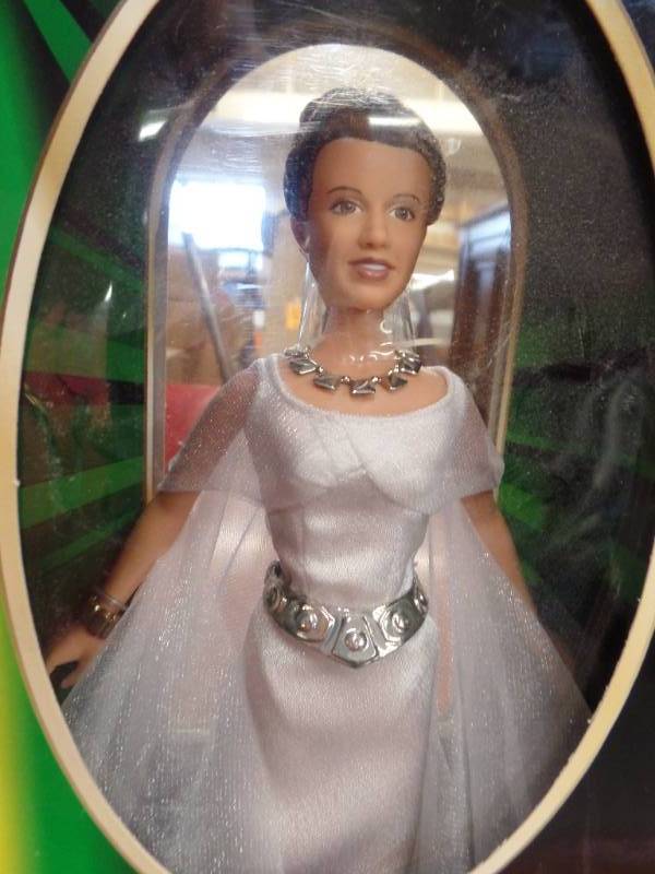 princess leia barbie 1999