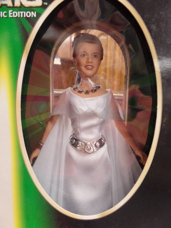 princess leia barbie 1999