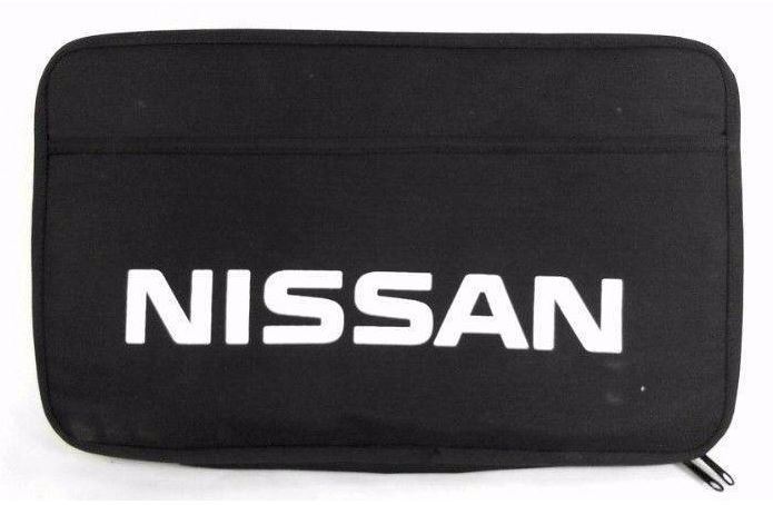 lot 2204 image: NISSAN CAR DETAIL KIT IN BLACK CASE BRUSH  BRUSHES SPRAYER