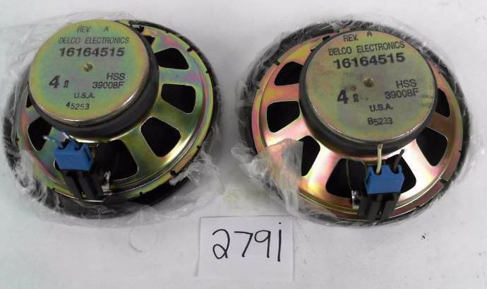 lot 2791 image: Delco Car Audio 6 Speaker Pair  - 4 Ohm - 16164515