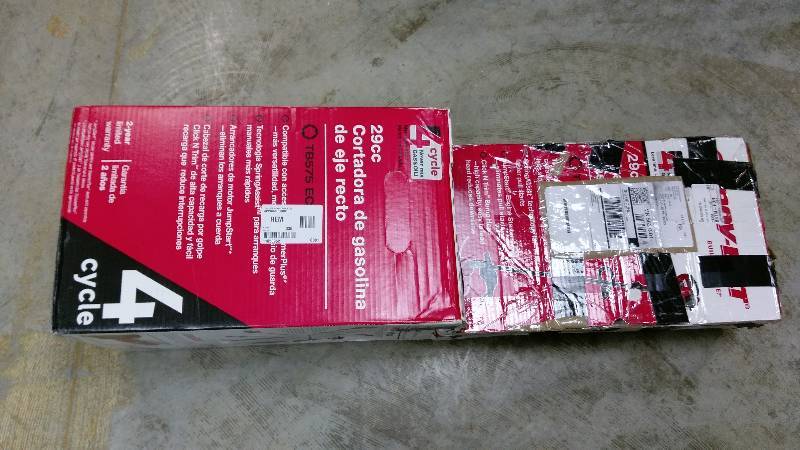 lot 2737 image: Troy-Bilt 17 Straight-Shaft Gas Grass Trimmer