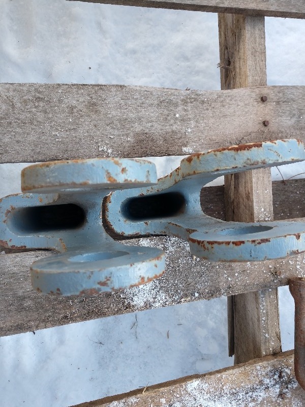 lot 32 image: Cable Clevis (2)