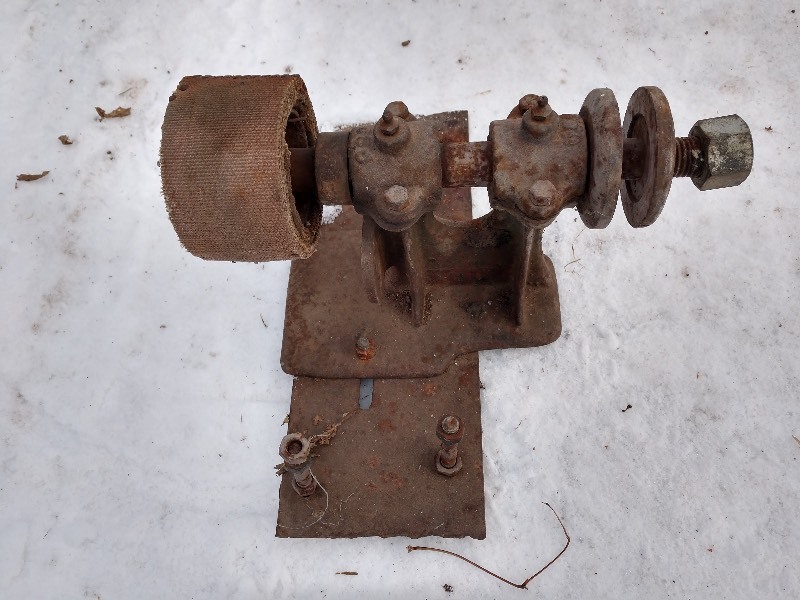 lot 53 image: Circular Saw Arbor