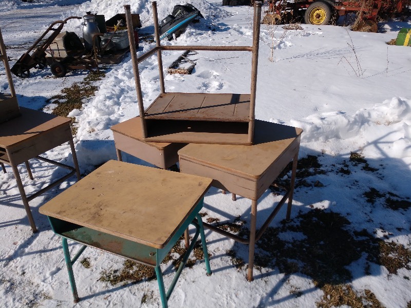 lot 111 image: School Desks (4)
